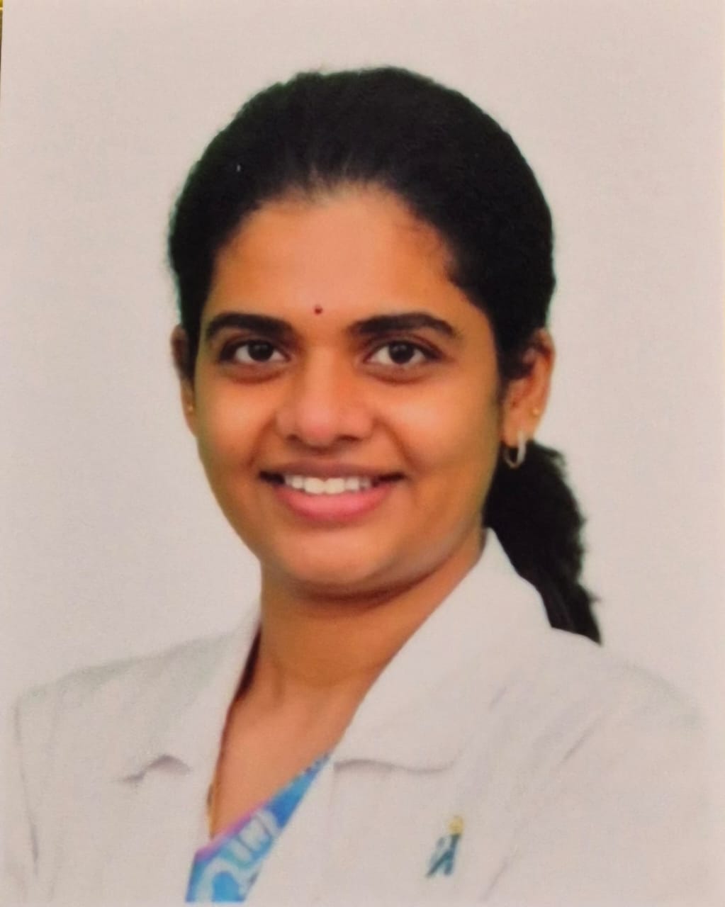 Dr Sahithya B